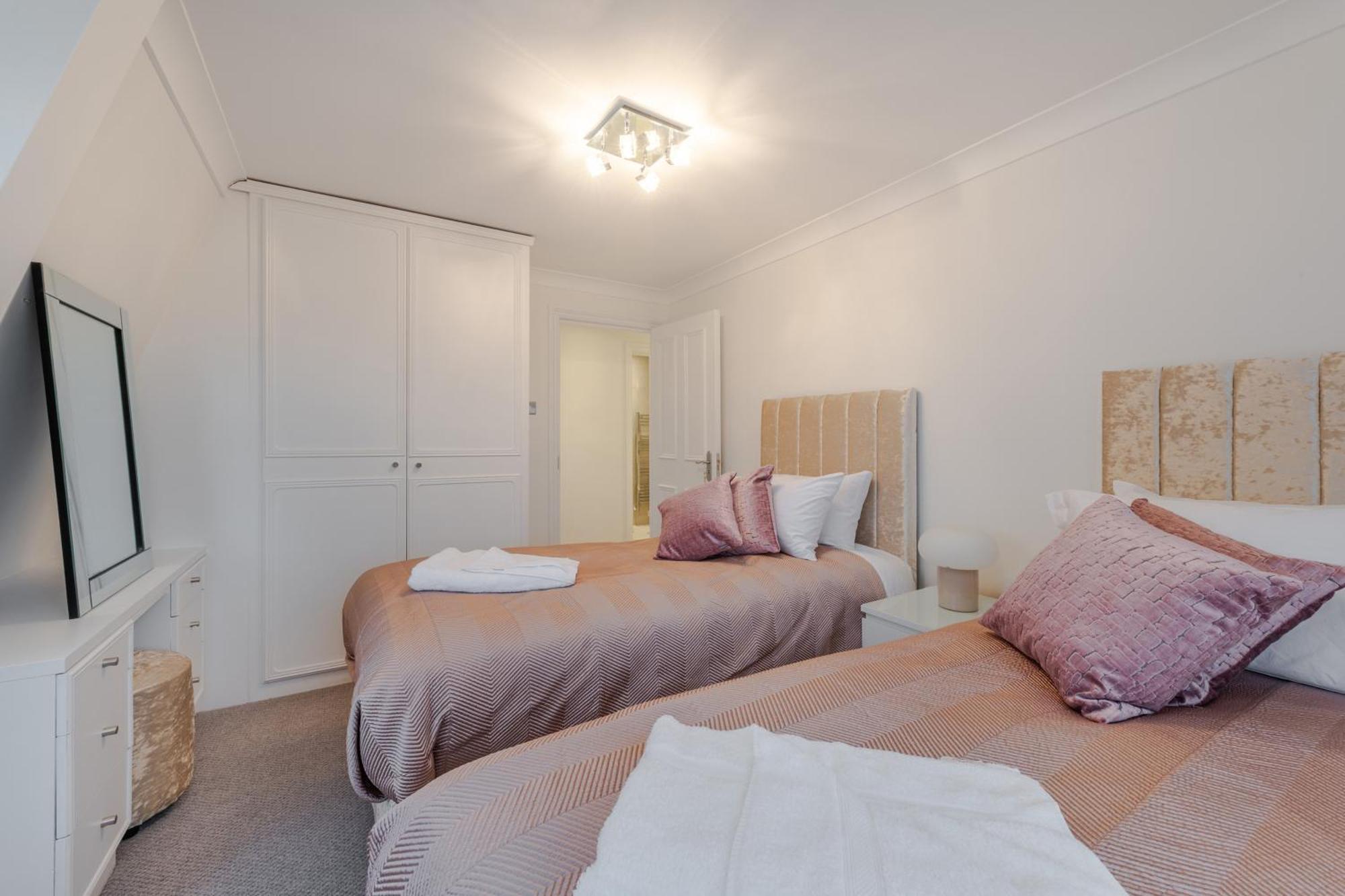 City Chic 3 Bedroom 2 Bathroom Luxury Living 7Hs London Exterior photo